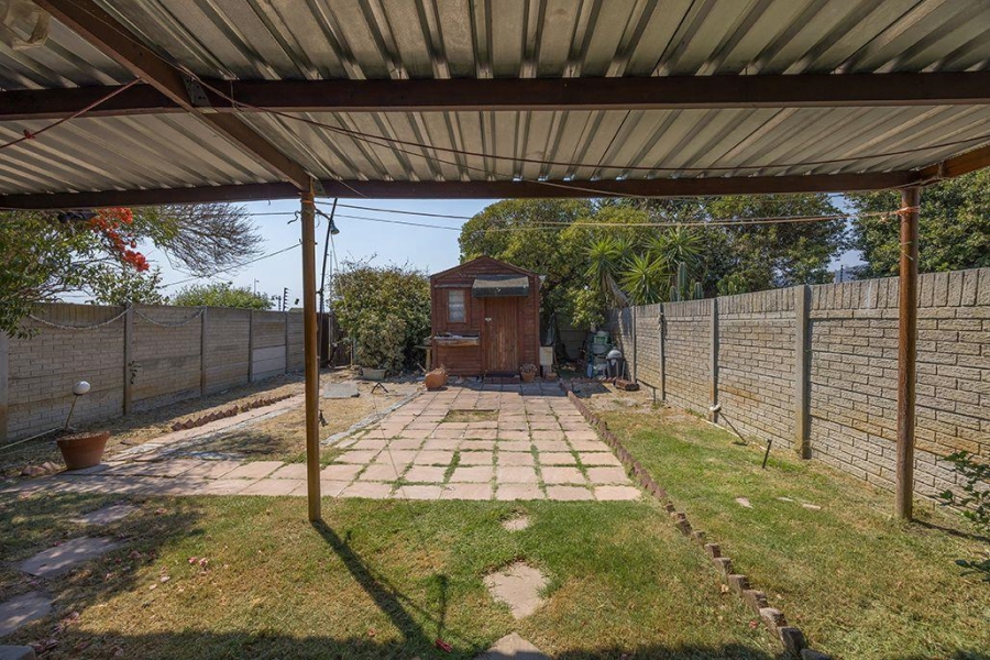 2 Bedroom Property for Sale in Table View Western Cape